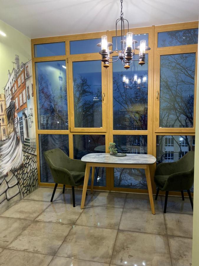 Петровский Квартал Lägenhet Petrivs'ke Exteriör bild